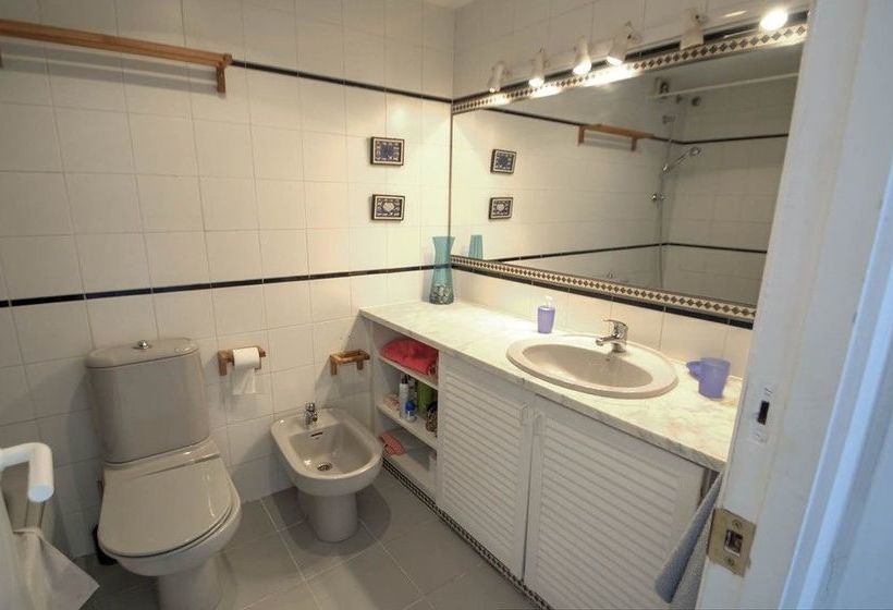 Apartment By The Sea