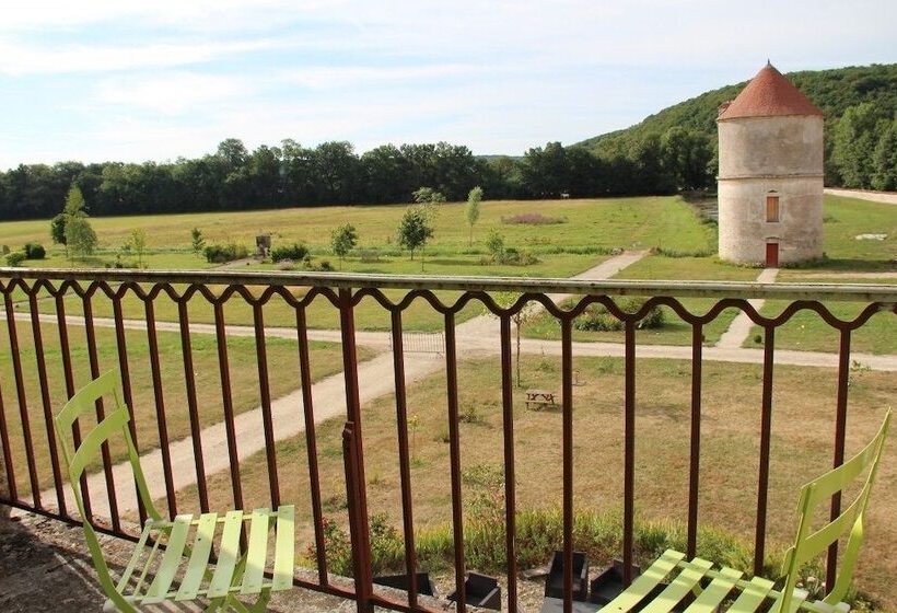 Bed and Breakfast Abbaye De Reigny   Esprit De France
