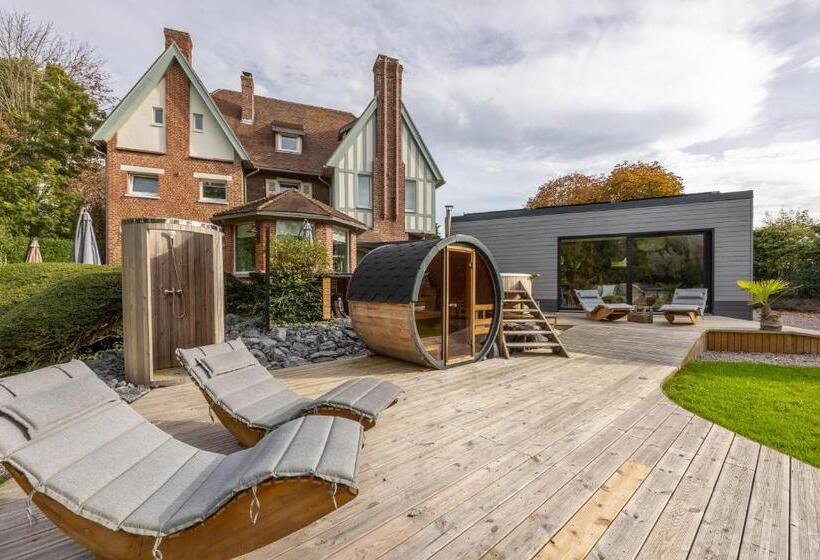 Bed and Breakfast Au Petit Manoir