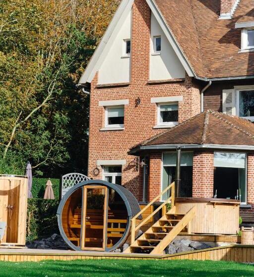 Bed and Breakfast Au Petit Manoir