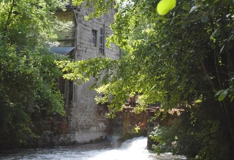 مبيت وإفطار Au Pré Du Moulin