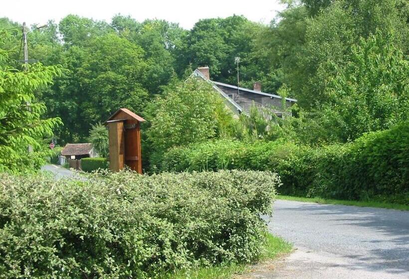 تختخواب و صبحانه Au Pré Du Moulin
