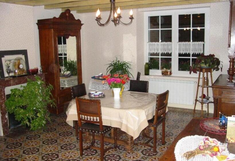 مبيت وإفطار Au Pré Du Moulin