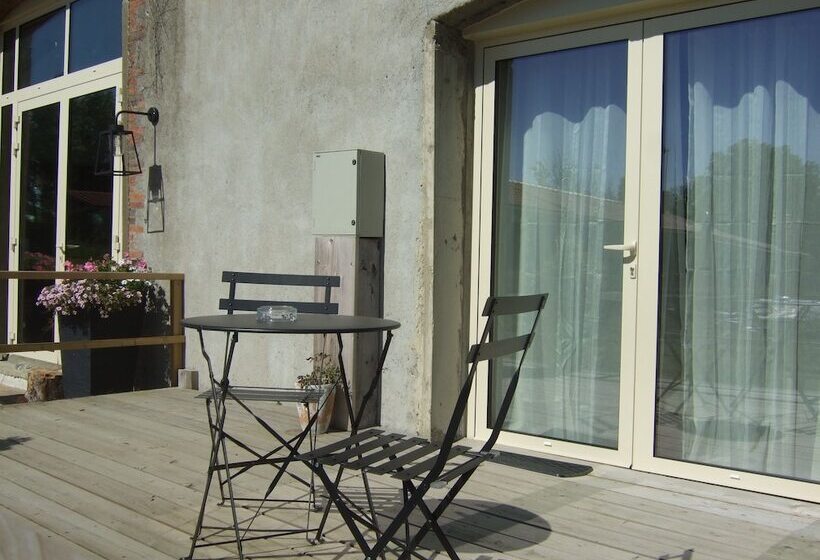 مبيت وإفطار Belge Attitude