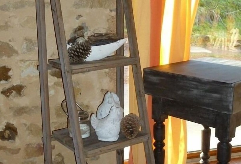 ベッドアンドブレックファースト La Bergerie Du Bois Joannin 1497 Route Des Fleuriats