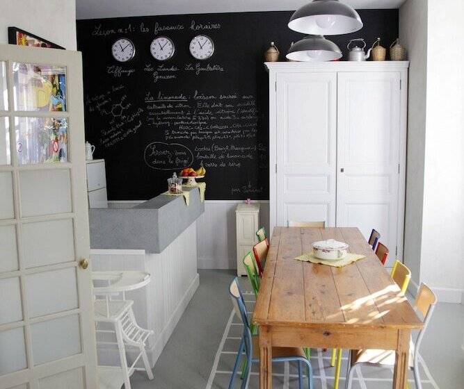 مبيت وإفطار La Bonne Ecole