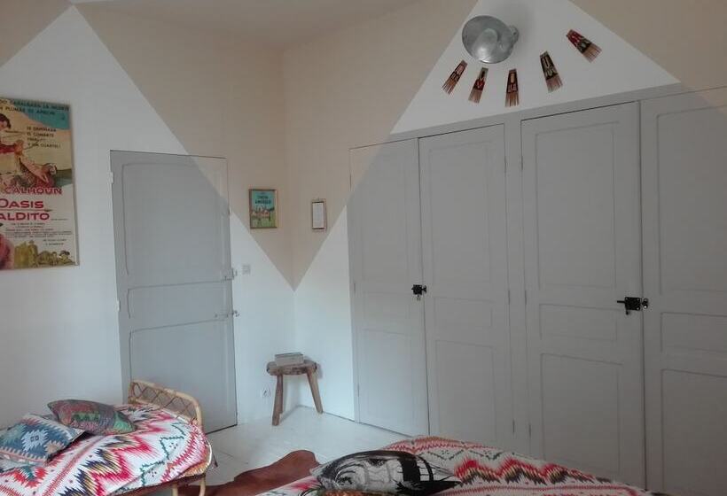 مبيت وإفطار La Bonne Ecole