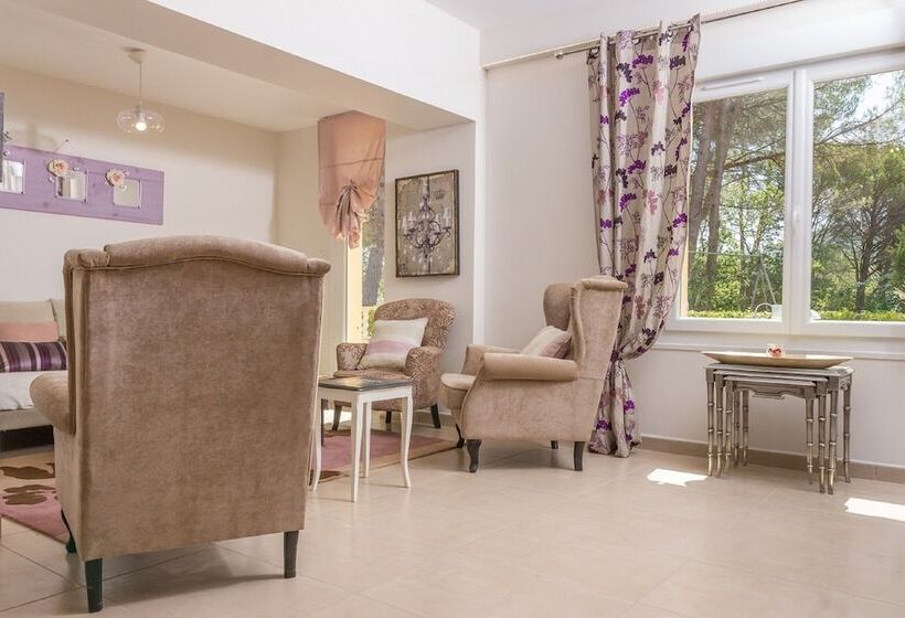 צימר La Maison De La Cigale