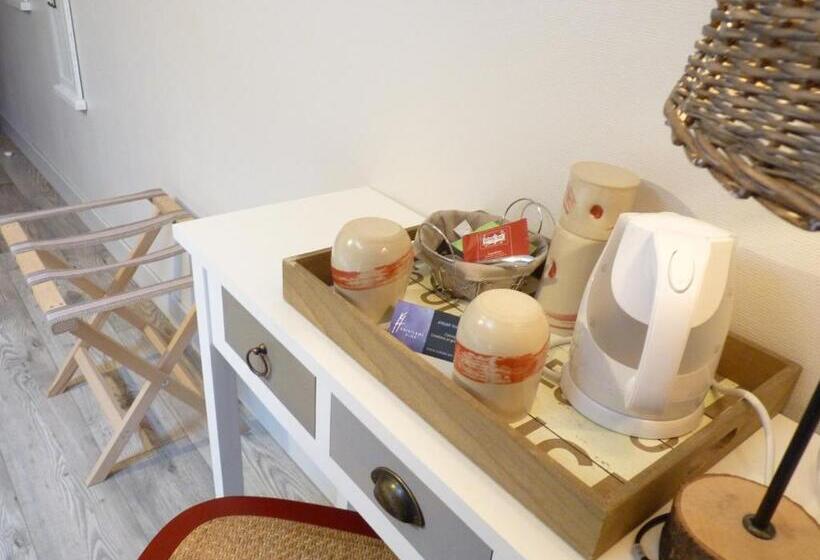 Bed and Breakfast La Vieille Maison De Pensol