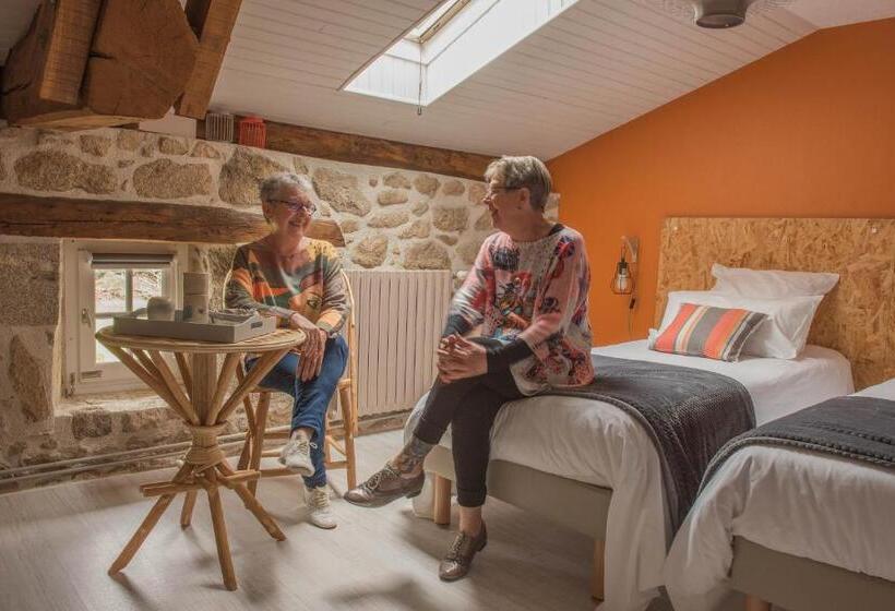 Bed and Breakfast La Vieille Maison De Pensol