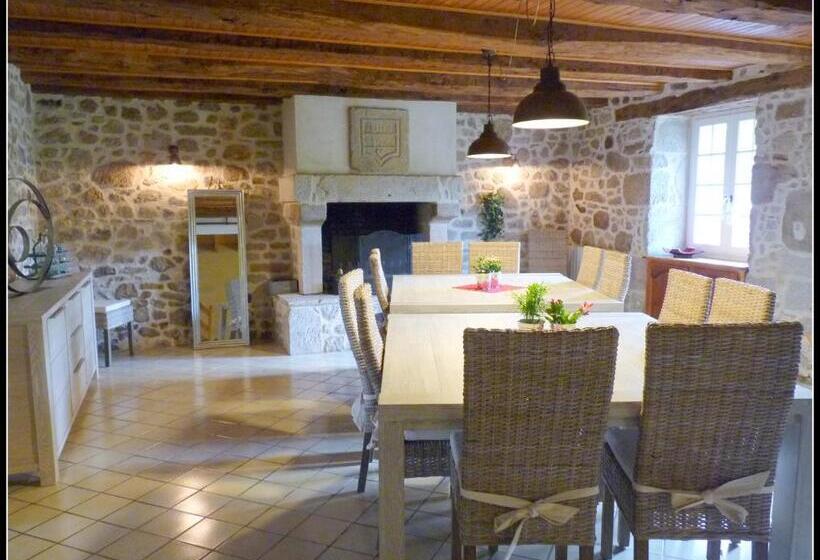 Bed and Breakfast La Vieille Maison De Pensol