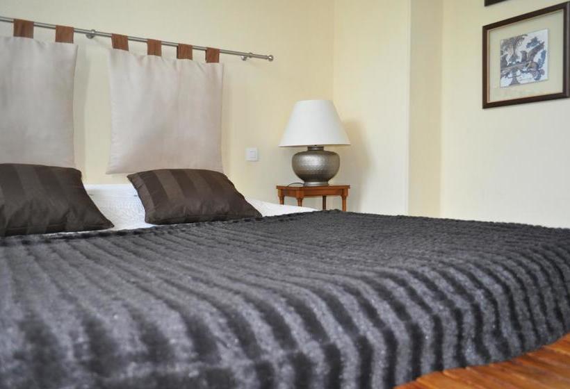 住宿加早餐 Le Château Des Ormes