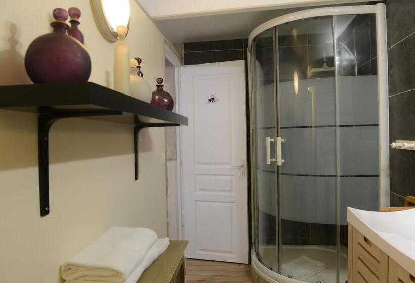 مبيت وإفطار Le Domaine Du Pont Canon