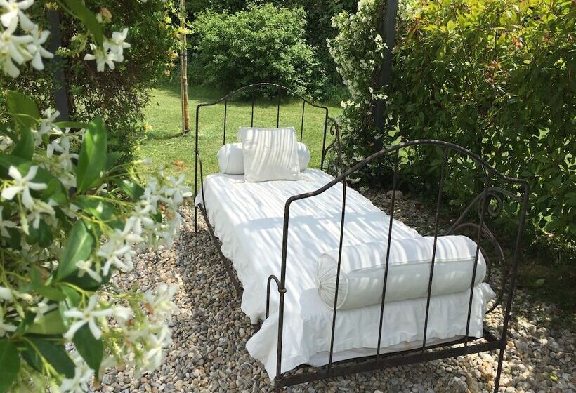 ベッドアンドブレックファースト Le Mas Terre Des Anges