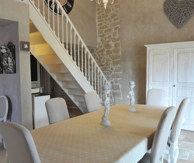 ベッドアンドブレックファースト Le Mas Terre Des Anges