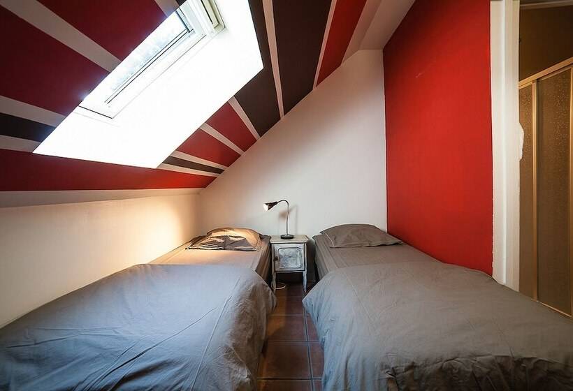 Bed and Breakfast Le Moulin De Planiol