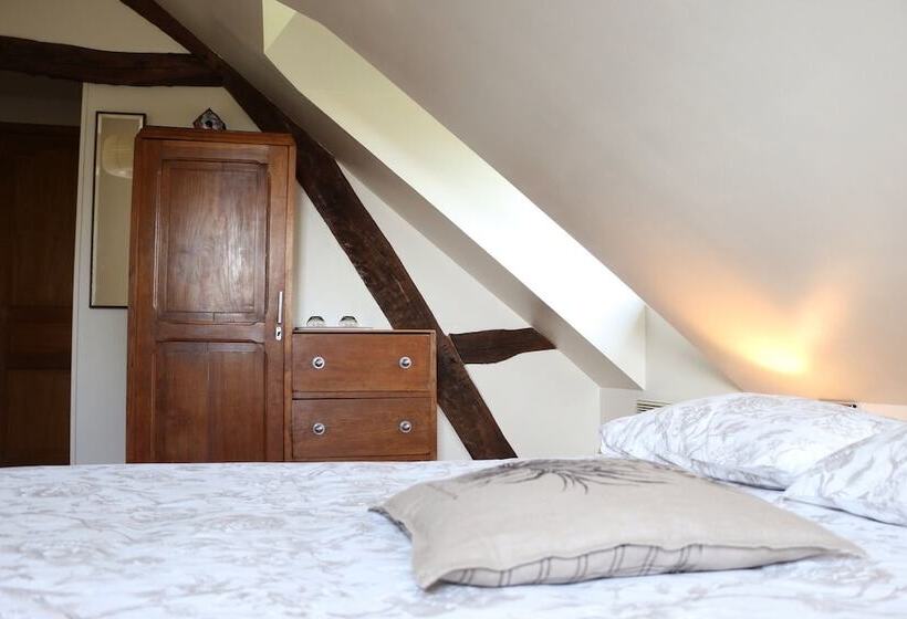 ベッドアンドブレックファースト Le Petit Manoir De La Vernelle