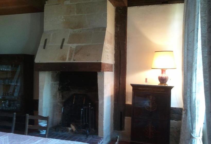 ベッドアンドブレックファースト Manoir Du Lieu Rocher