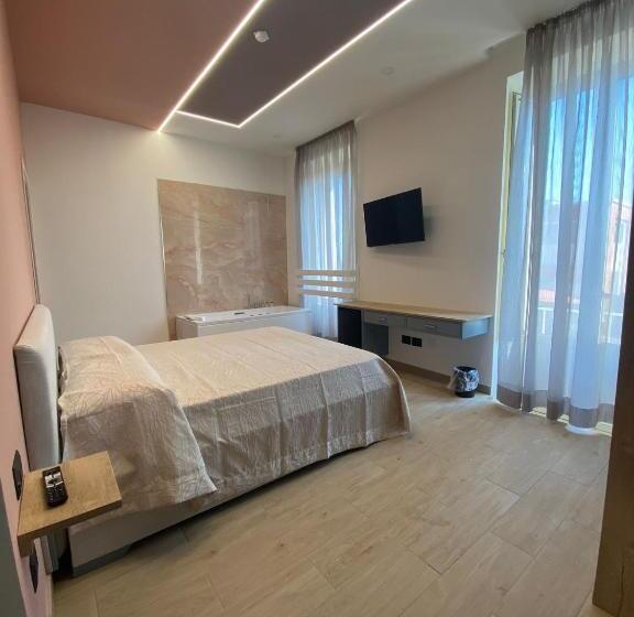 Relais Piazza Del Plebiscito B&b