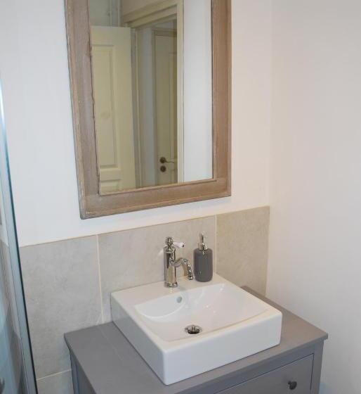 Bed and Breakfast La Ferme De Roquedure