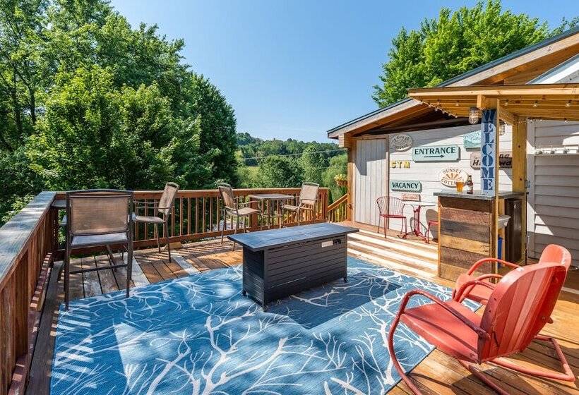 ベッドアンドブレックファースト Steeles Tavern Manor