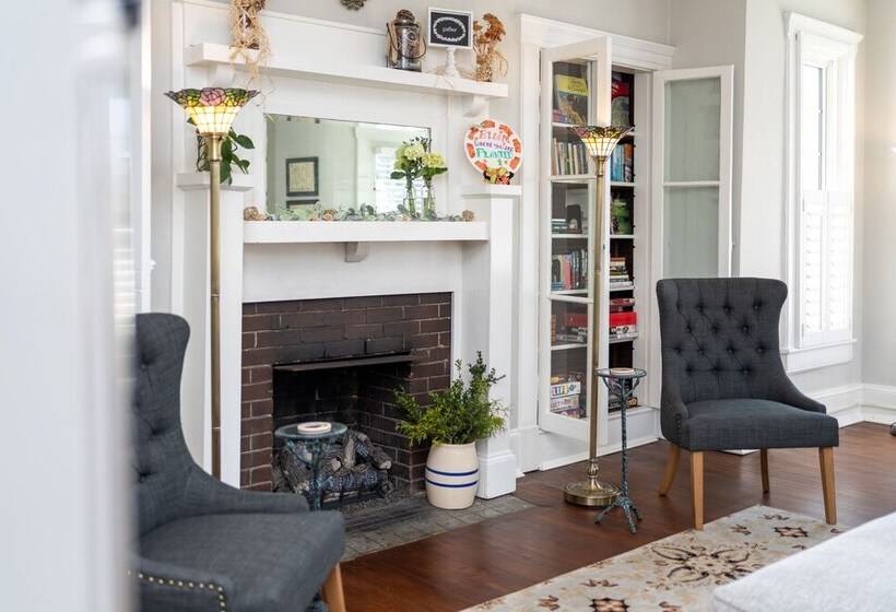 住宿加早餐  Steeles Tavern Manor