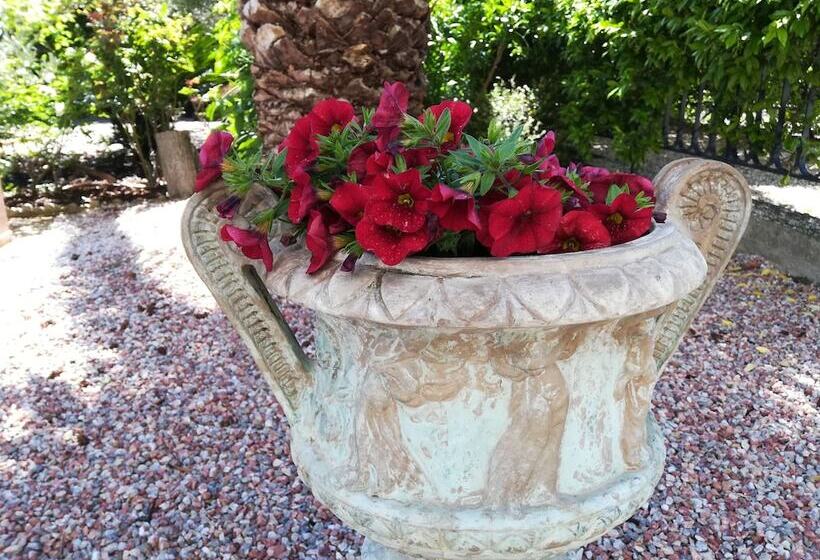 مبيت وإفطار Villa Angel  Spa