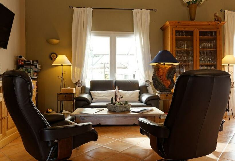 Bed and Breakfast Villa Des Cammaous