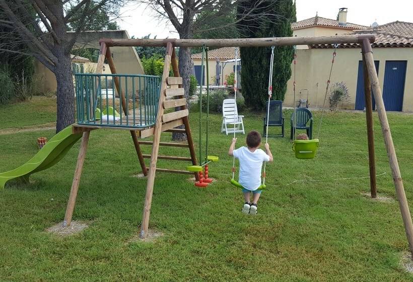 مبيت وإفطار Villa Des Cammaous