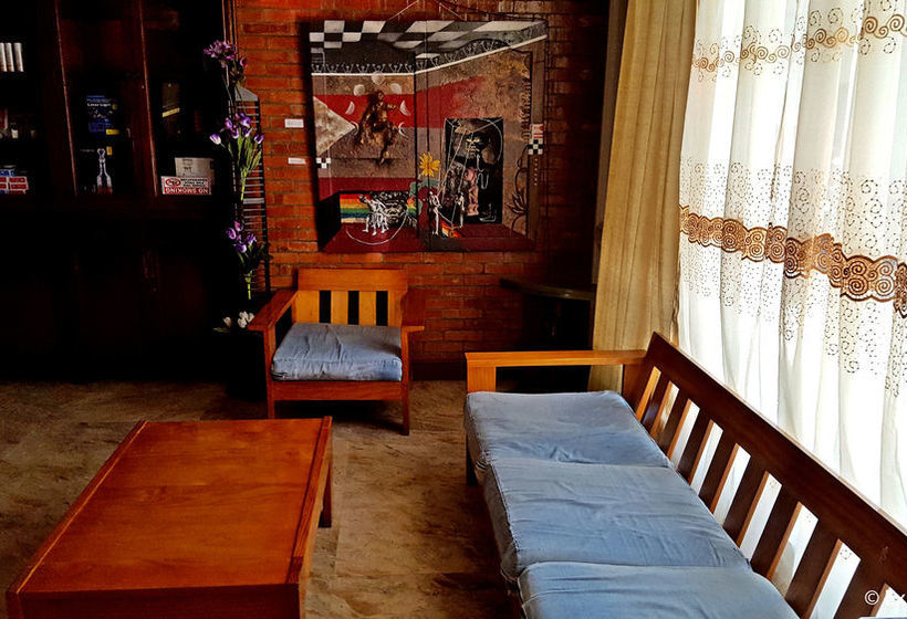 Dejavu Bed And Breakfast