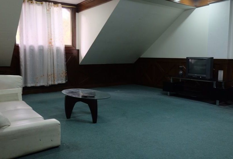 Dejavu Bed And Breakfast