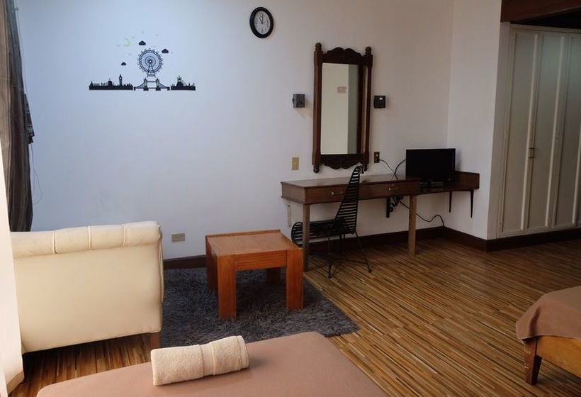 Dejavu Bed And Breakfast