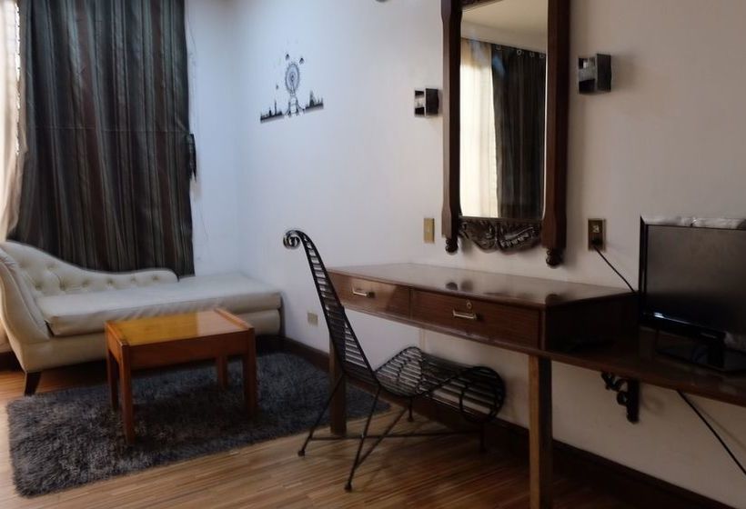 Dejavu Bed And Breakfast