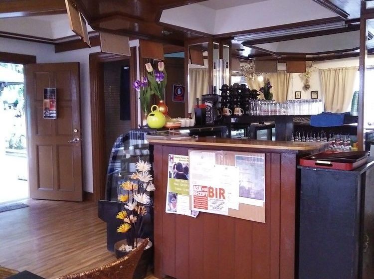 Dejavu Bed And Breakfast