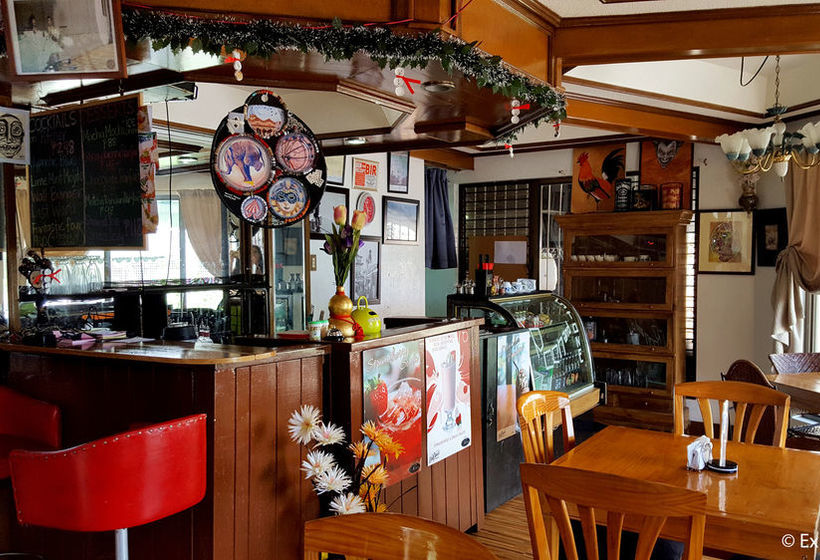 Dejavu Bed And Breakfast