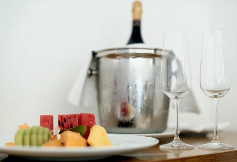 客栈  Relais Manfredi