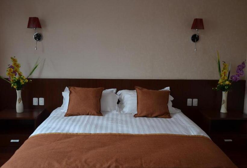 בית מלון כפרי 198