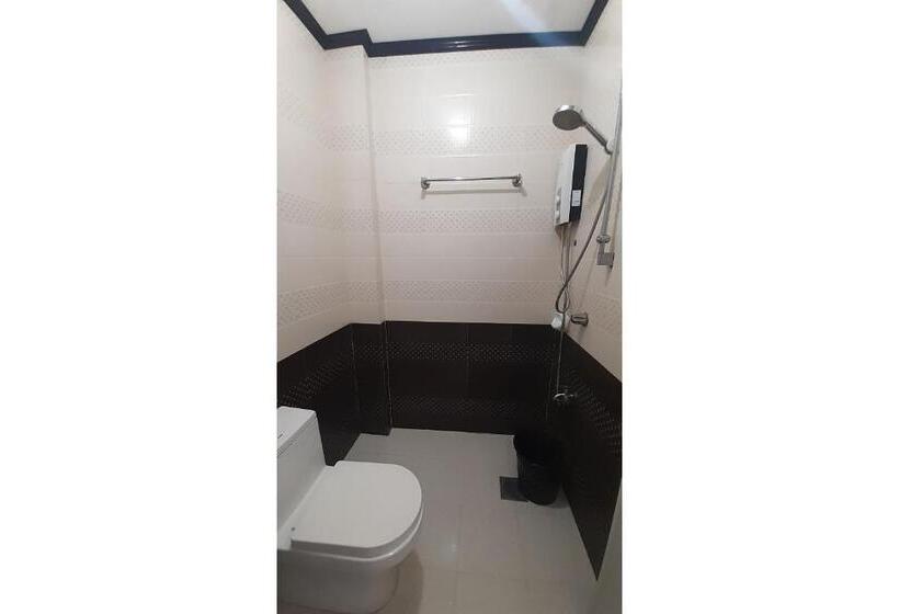 هتل Adelaida Pensionne