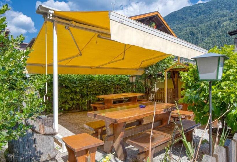 בית מלון כפרי Albergo Moleta