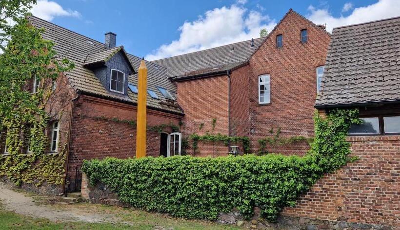 Отель Alte Schule Reichenwalde