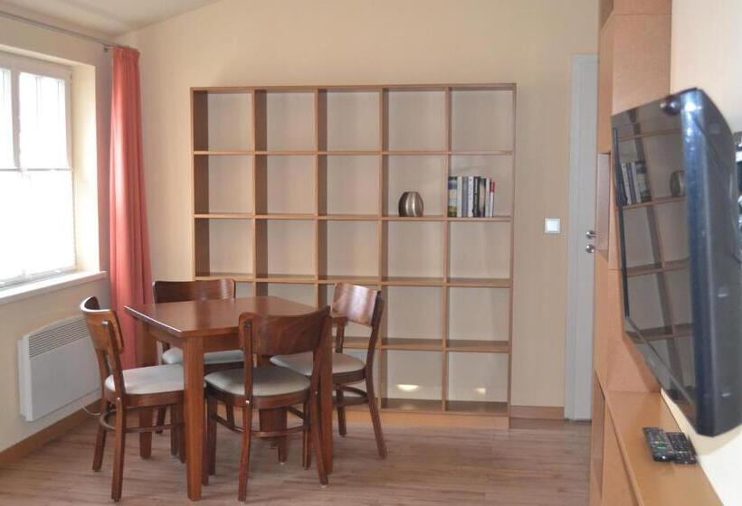 Отель Alte Schule Reichenwalde