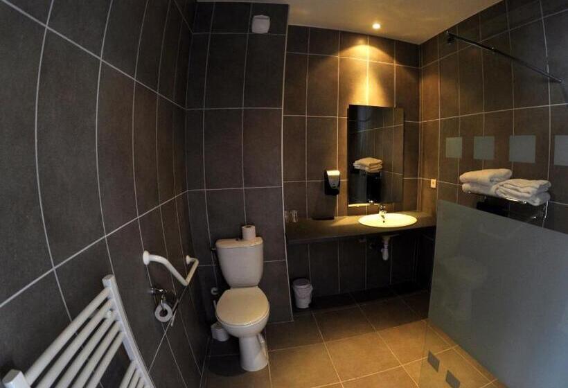 Отель Douce France