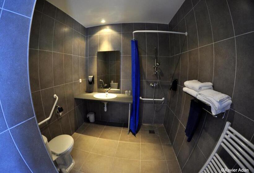 Отель Douce France