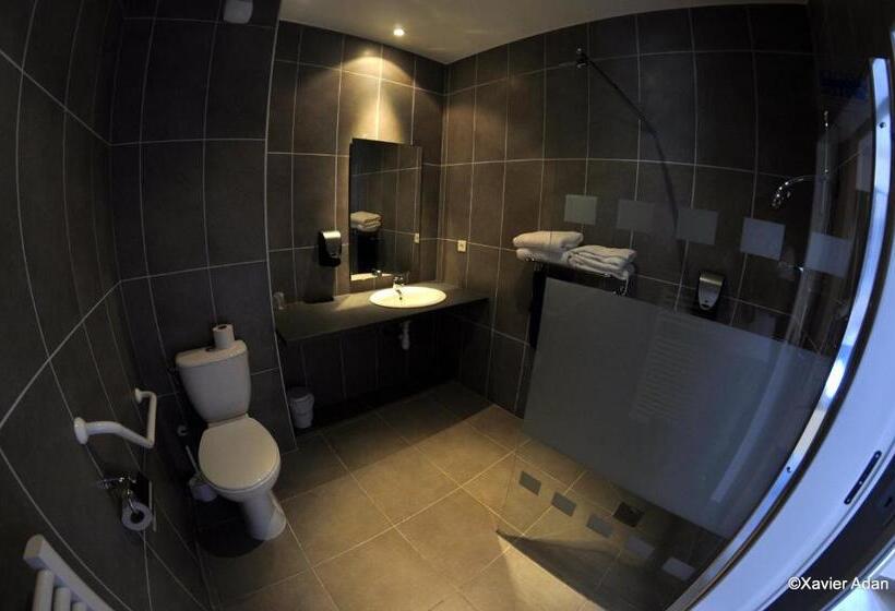 Отель Douce France