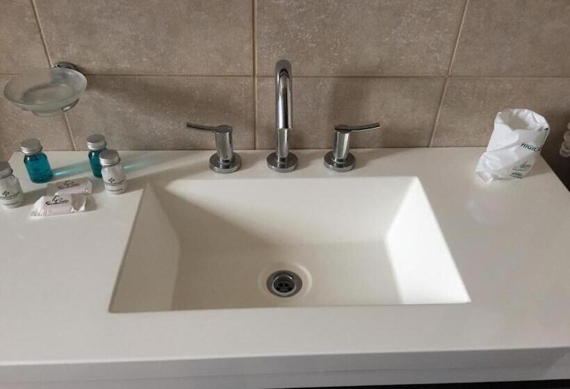 Отель Euzko Alkartasuna