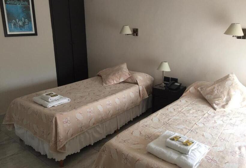 Отель Euzko Alkartasuna