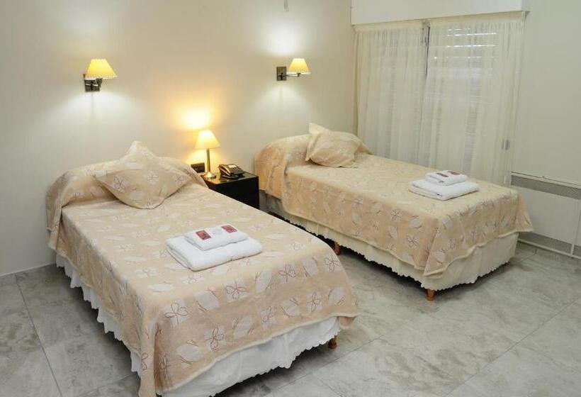 Отель Euzko Alkartasuna