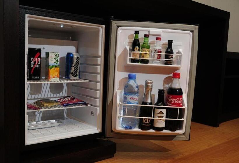 Отель Euzko Alkartasuna