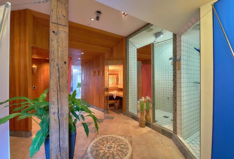 בית מלון כפרי Garni Am Goetheplatz