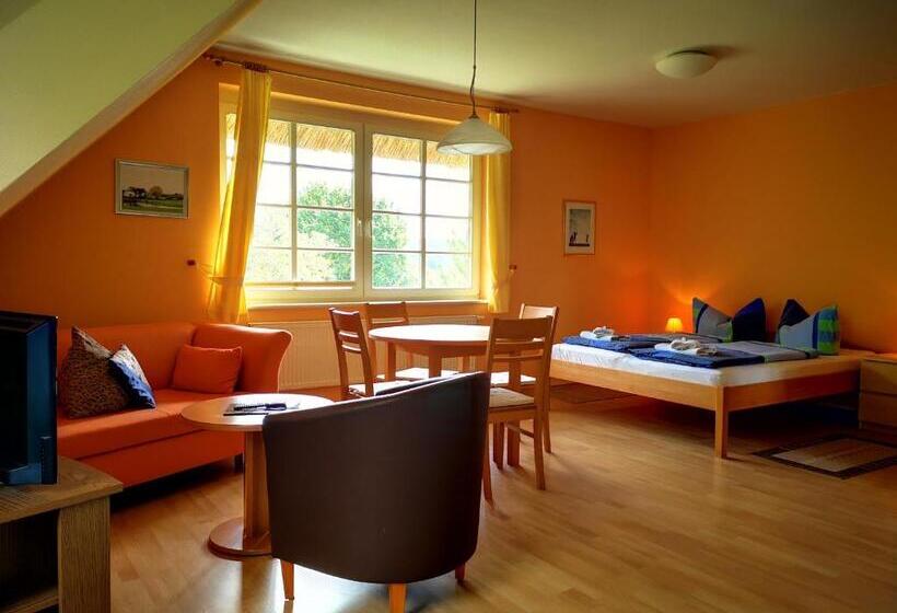 فندق Golfcentrum Schloss Karnitz Rügen